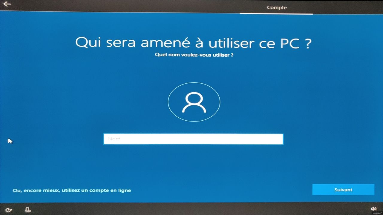 2f331976-installer-windows-10-etape-7-compte-microsoft-ou-compte-local-c-est-au-choix__w1280