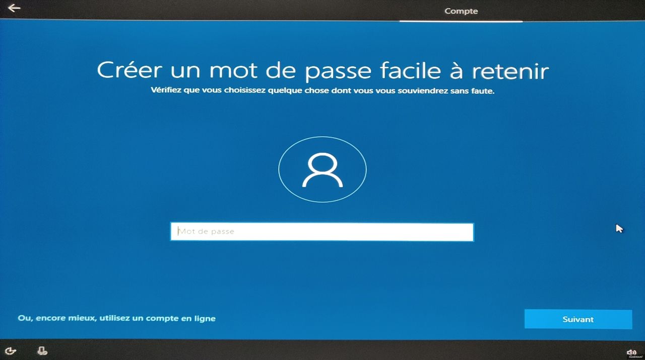 9dcee58a-installer-windows-10-etape-7-compte-microsoft-ou-compte-local-c-est-au-choix__w1280